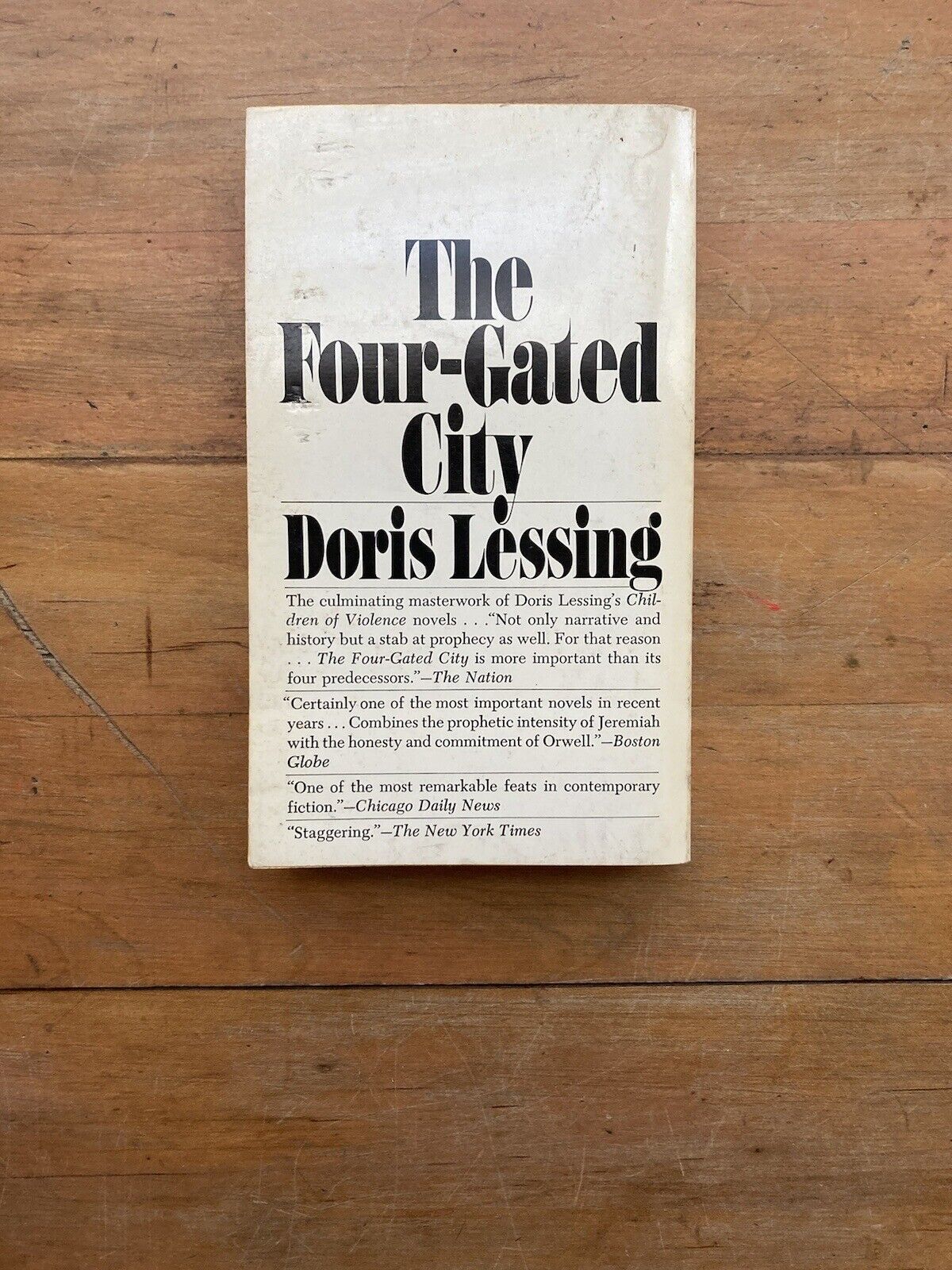 The Four-Gated City by Doris Lessing. Bantam Books. 1970.