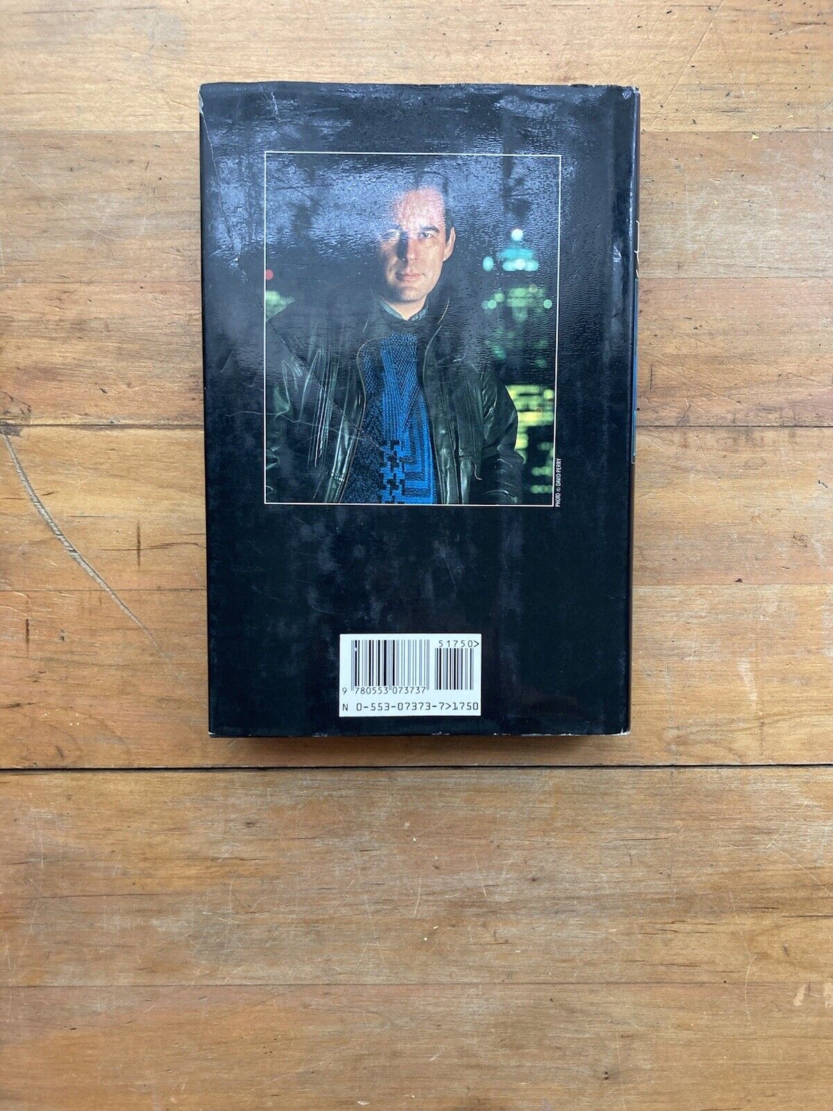 ***SIGNED*** Darkness by John Saul. Bantam Books. First Edition. 1991.