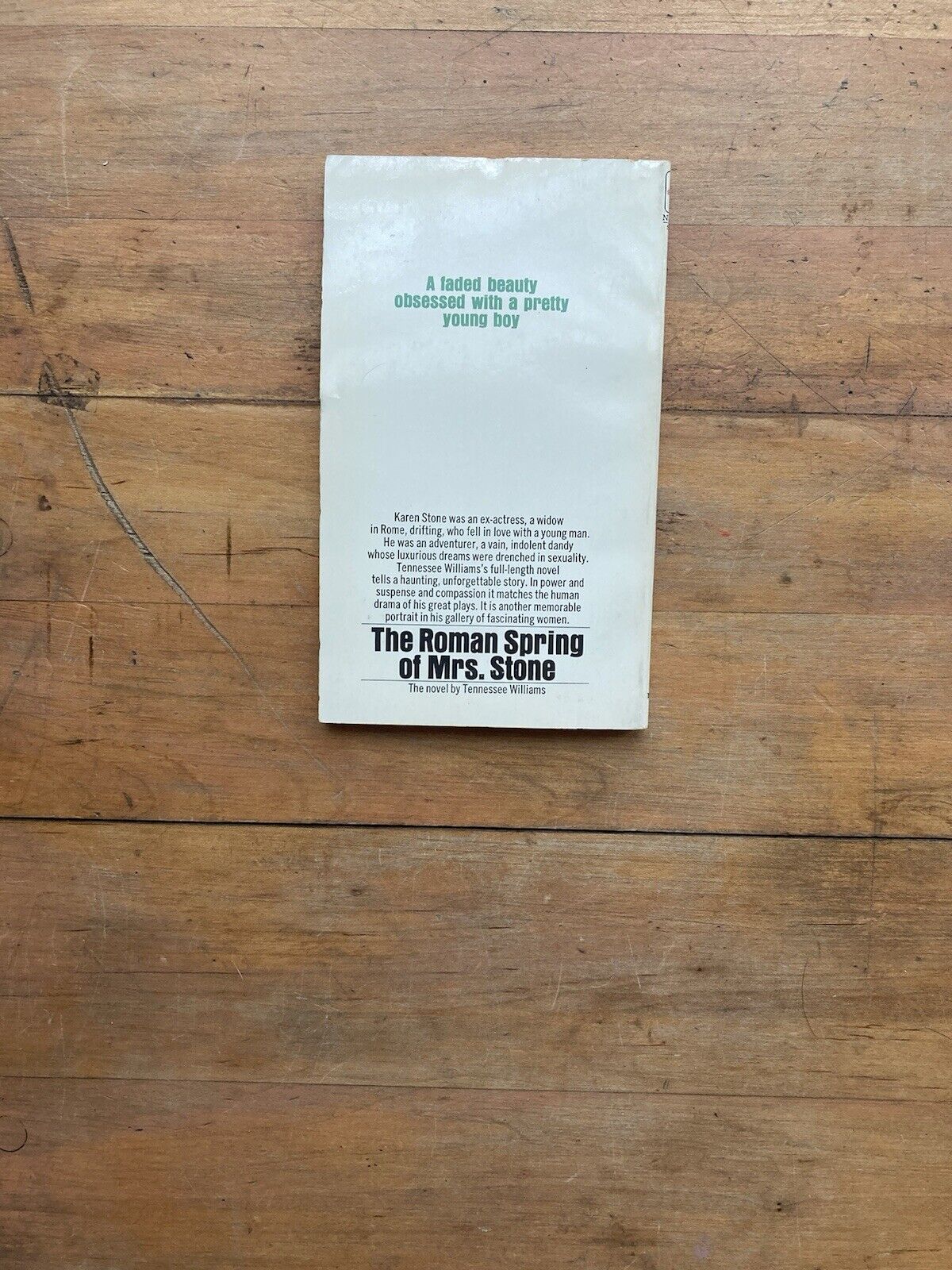 The Roman Spring of Mrs. Stone by Tennessee Williams. Bantam Books. 1976.