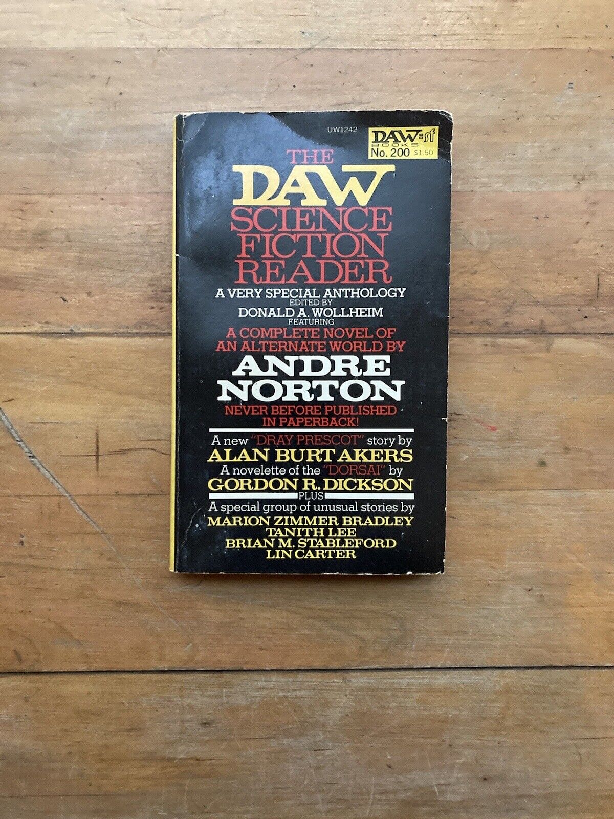 The DAW Science Fiction Reader. Edited by Donald A. Wollheim. DAW Books. 1976.