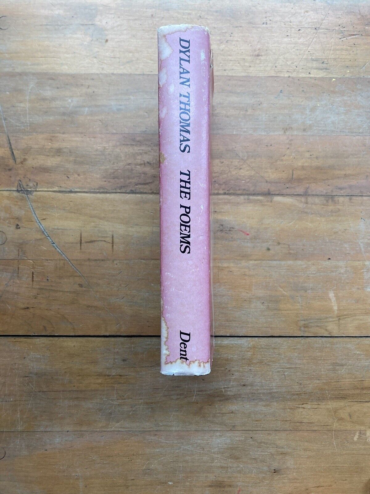 The Poems by Dylan Thomas. Edited by Daniel Jones. J.M. Dent & Sons LTD. 1974.