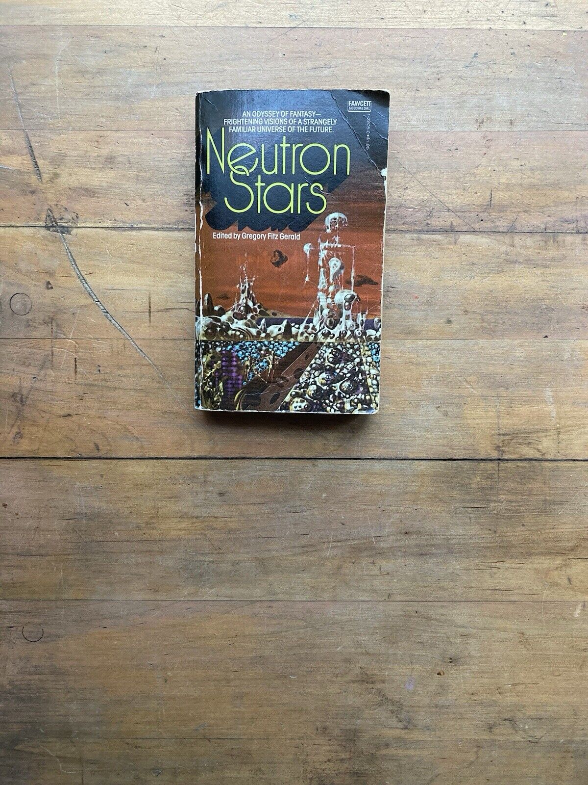 Neutron Stars. Fawcett Gold Medal Books. 1977.