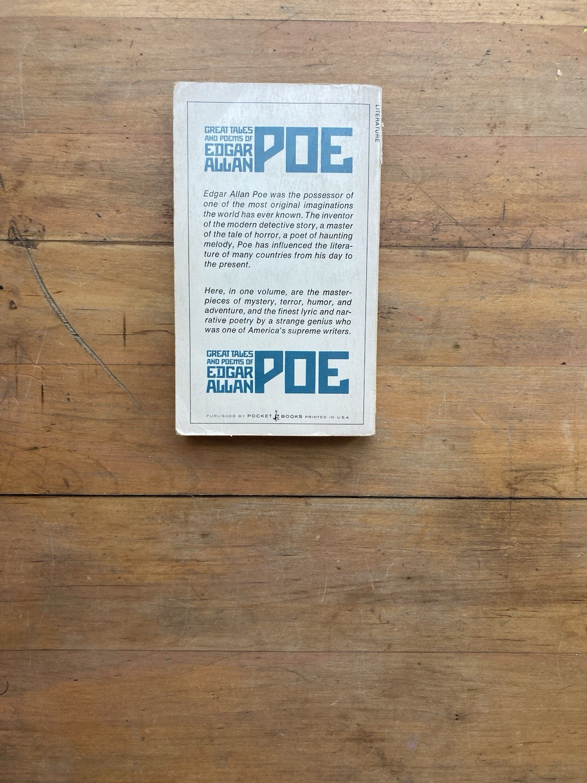 Great Tales and Poems of Edgar Allan Poe. Pocket Books. 1971.