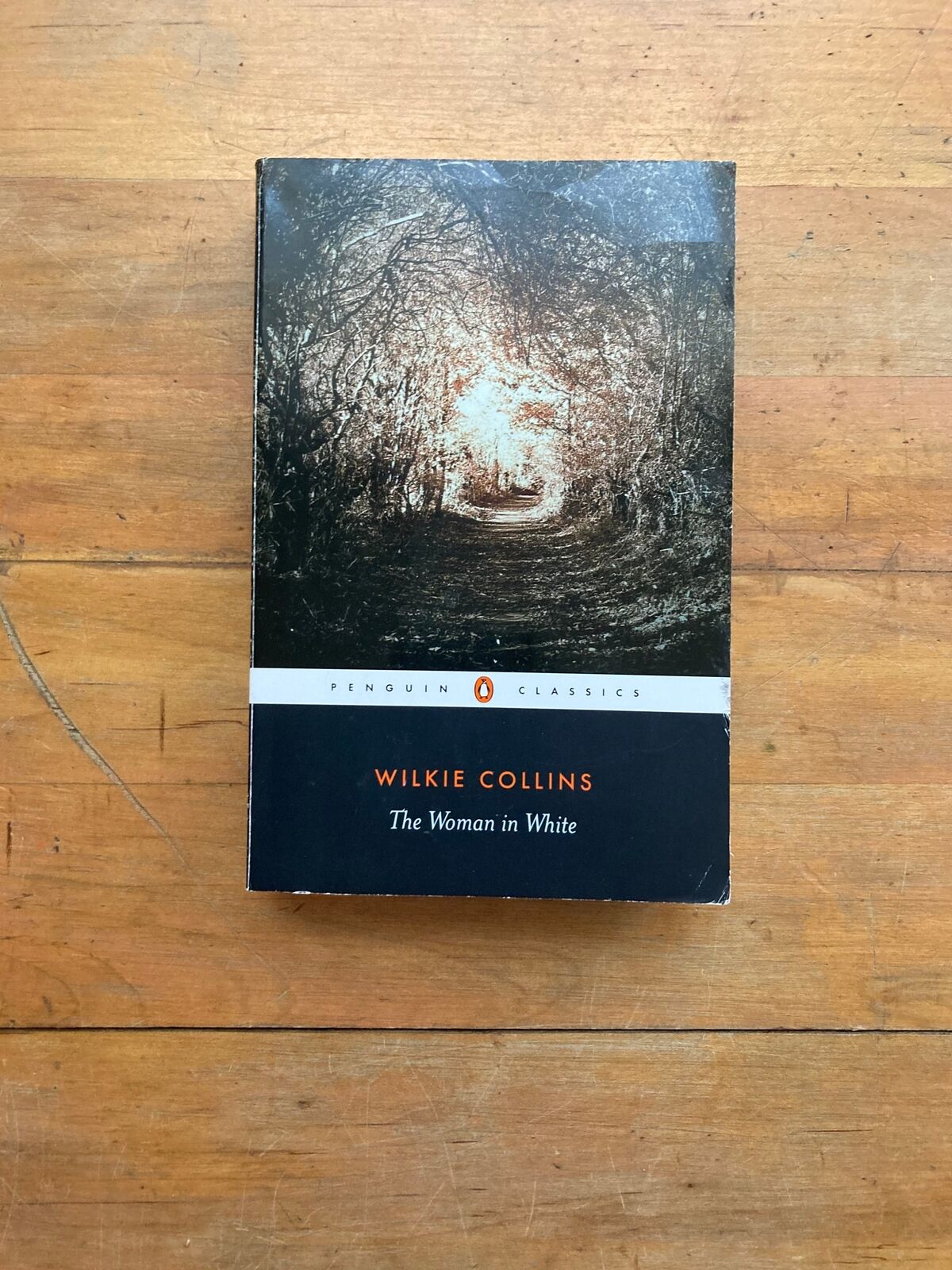 The Woman in White by Wilkie Collins. Penguin Classics. 2003.