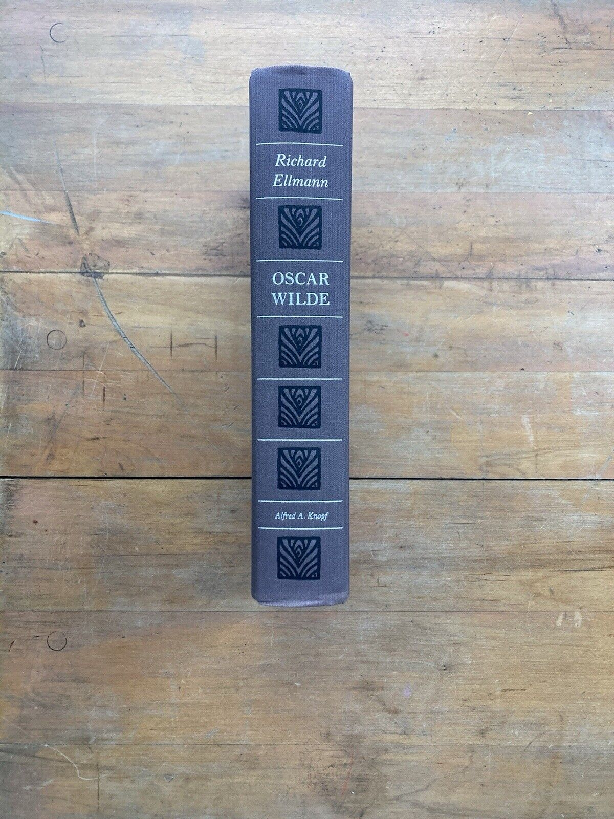 Oscar Wilde by Richard Ellmann. Alfred A. Knopf. 3rd printing, 1988.