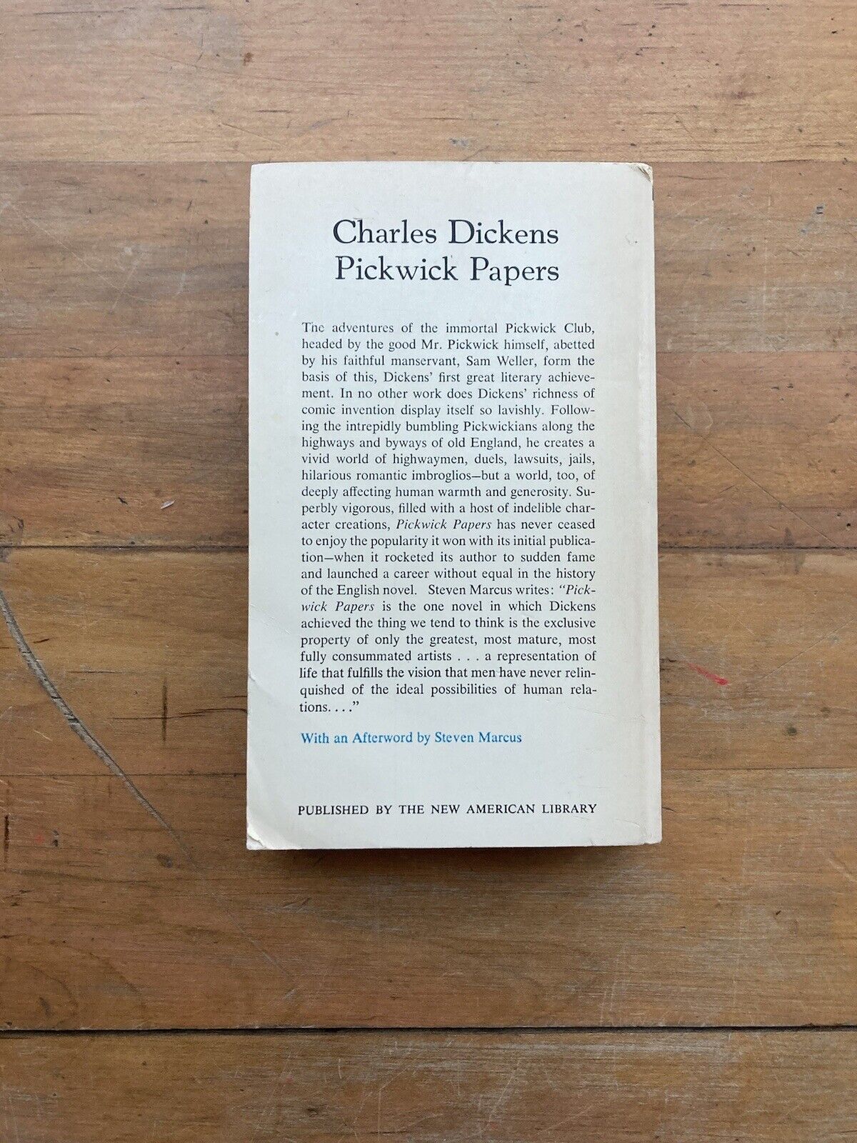 Pickwick Papers by Charles Dickens. Signet Classics. 1964.