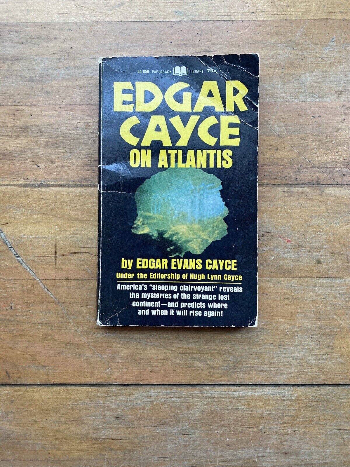 Edgar Cayce On Atlantis by Edgar Evans Cayce. Paperback Library Edition. 1968.