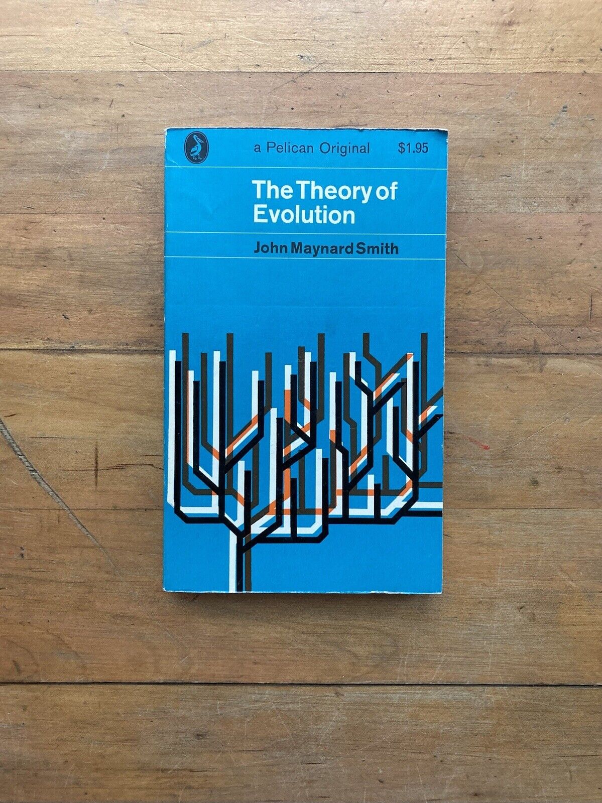 The Theory of Evolution by John Maynard Smith. A Pelican Original. 1966.