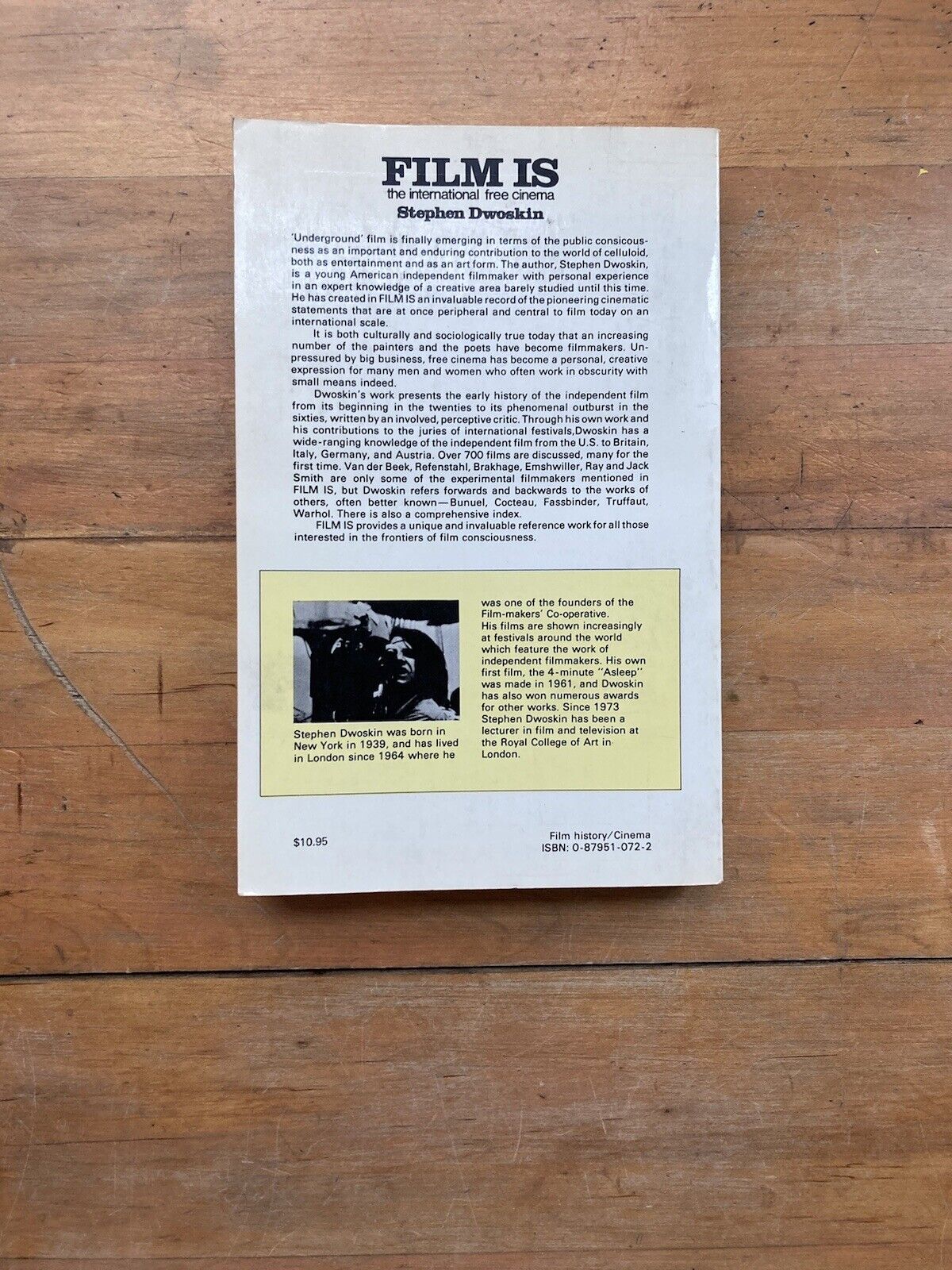 Film Is: The International Free Cinema. Stephen Dwoskin. Overlook Press. 1985.