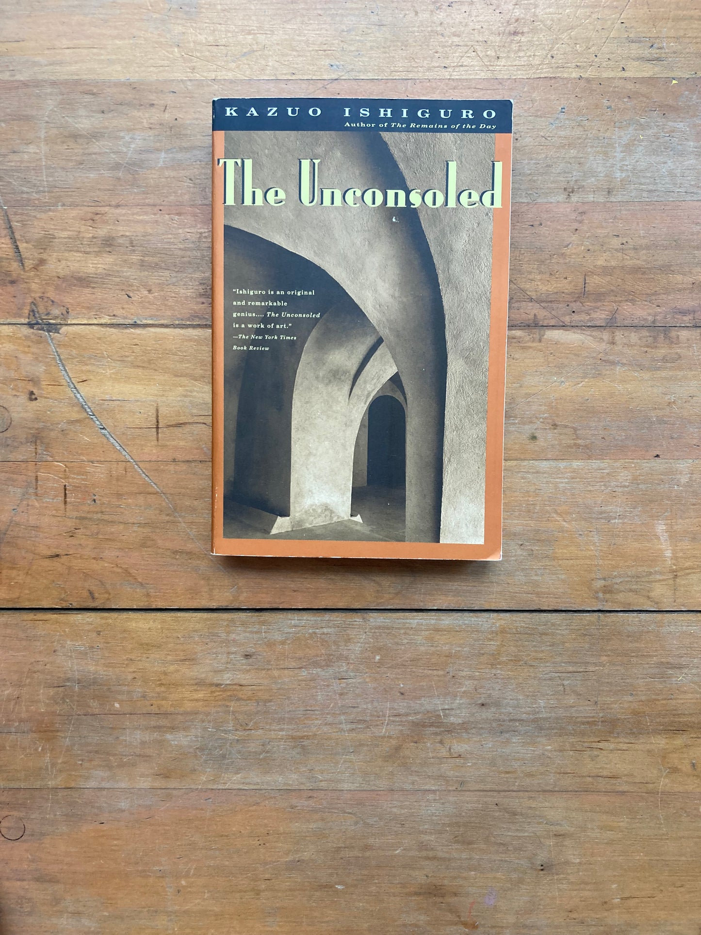 The Unconsoled by Kazuo Ishiguro. Vintage International Edition. 1996.