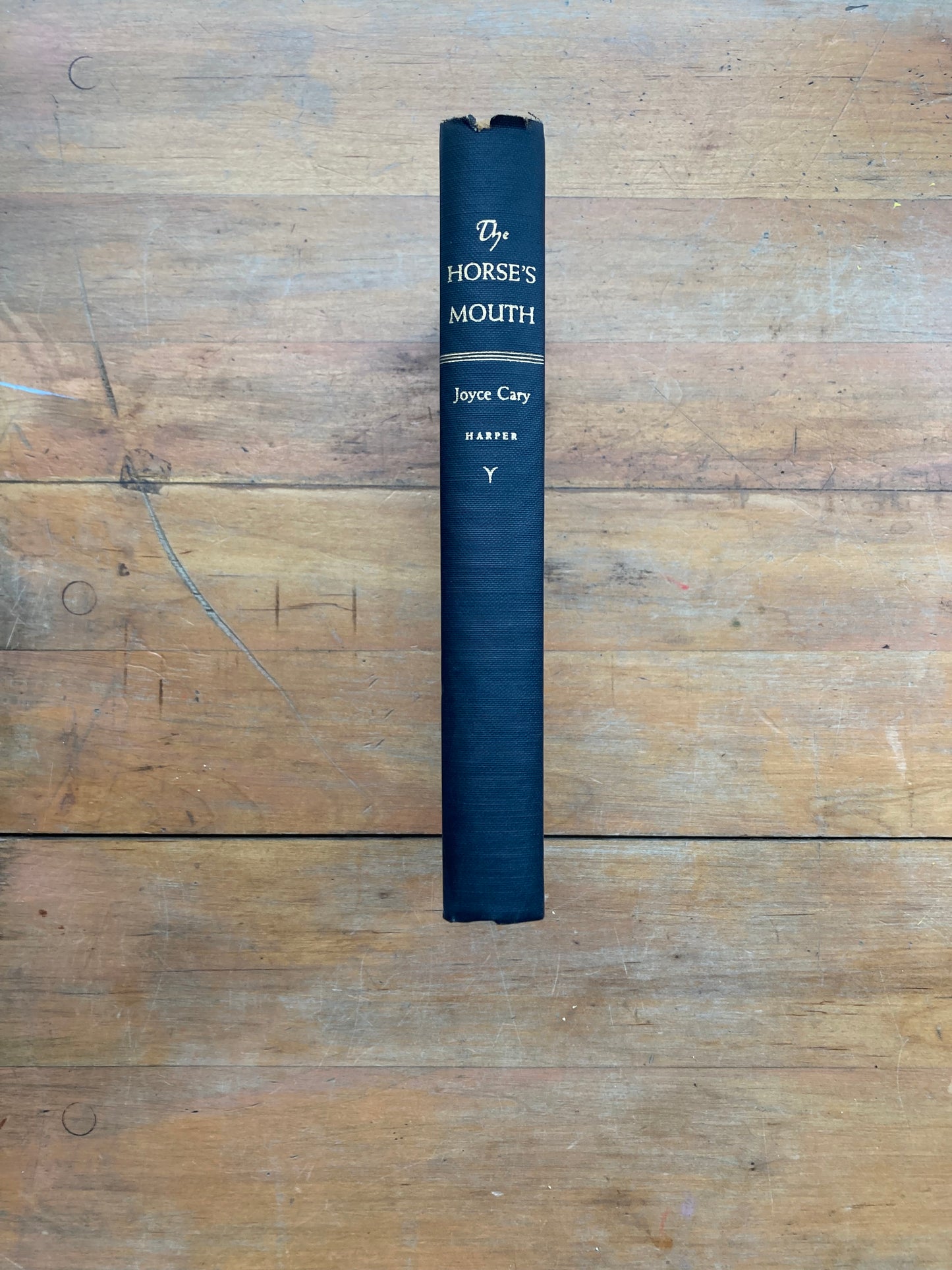 The Horse’s Mouth by Joyce Cary. Harper & Brothers. First Edition. BCE. 1944.