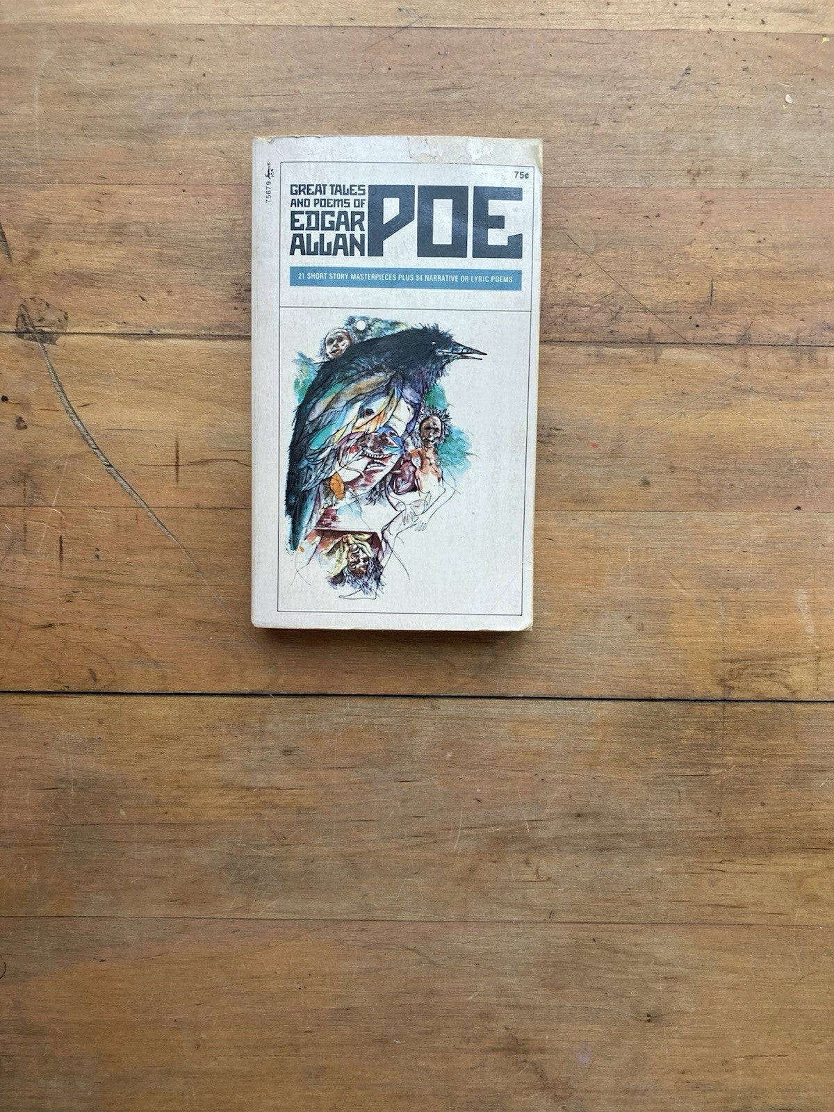 Great Tales and Poems of Edgar Allan Poe. Pocket Books. 1971. 
